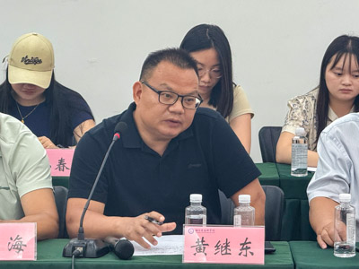 6a4318aca15f8.jpg